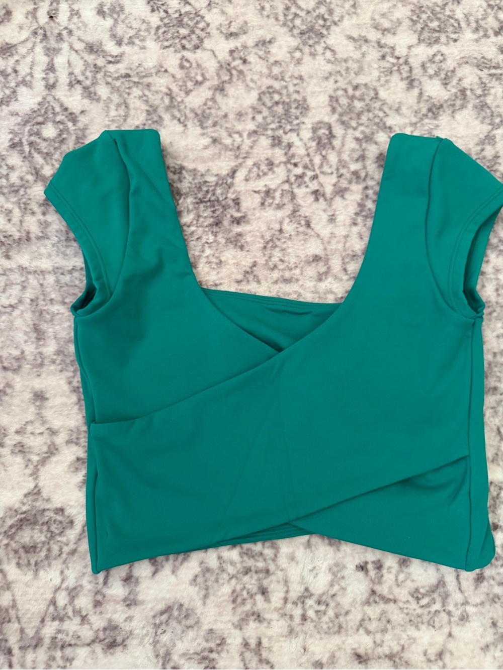 Activewear bundle - Picture 8 of 10